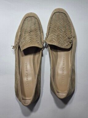 Veronica Beard Women's Size 8M Taupe Suede Woven Tassel Loafers Made In Italy.